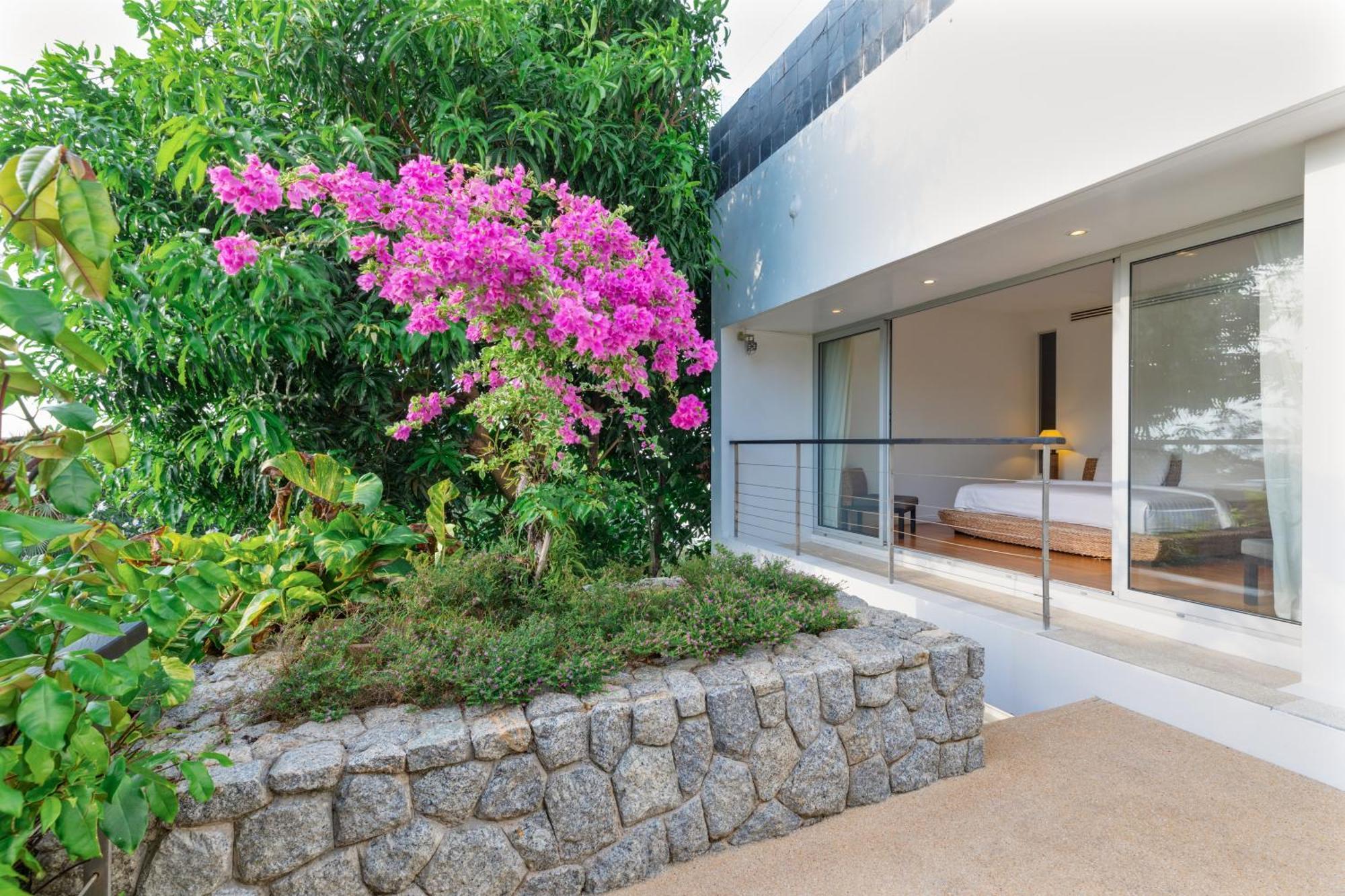 Surin Heights Villa Room photo